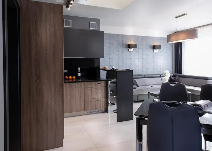 New Lux Ξενοδοχείο με διαμερίσματα 4*