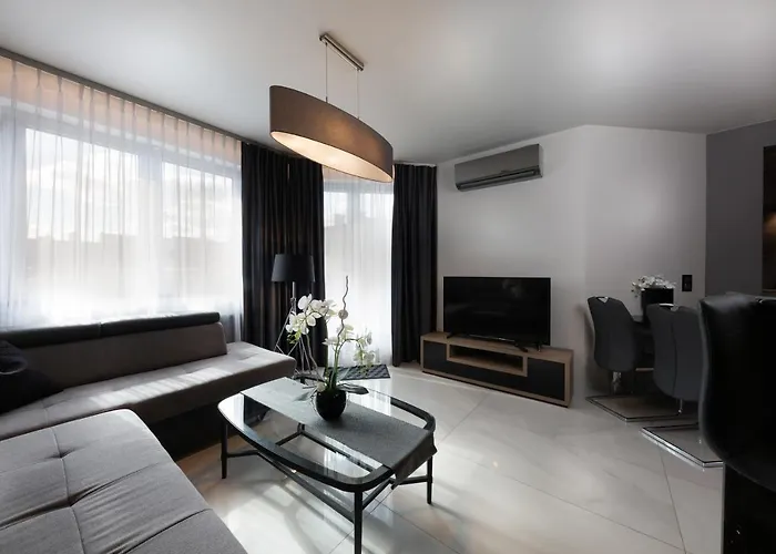 Ξενοδοχείο με διαμερίσματα New Lux Βρότσλαβ