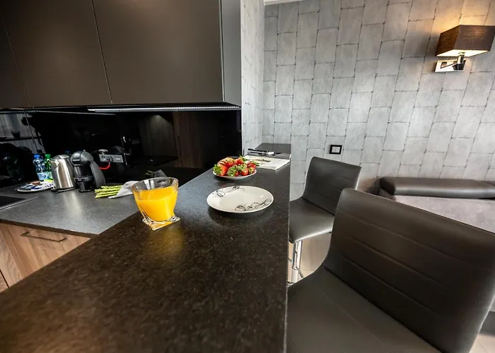 Ξενοδοχείο με διαμερίσματα New Lux 4*