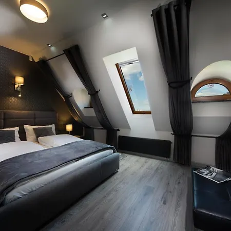 New Lux Aparthotel Wroclaw