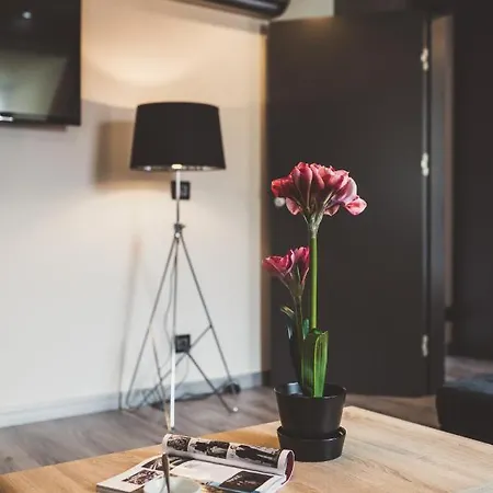 New Lux Aparthotel 4*