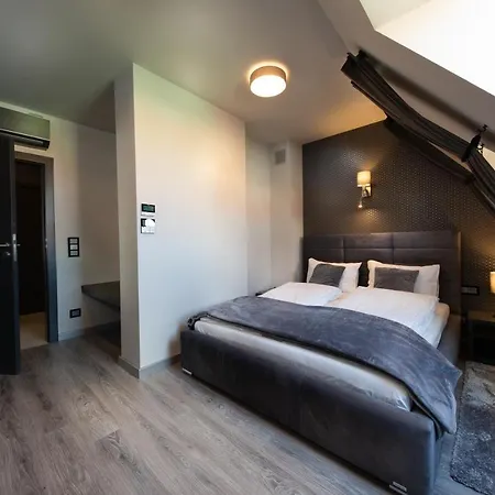 Lejlighedshotel New Lux Wrocław