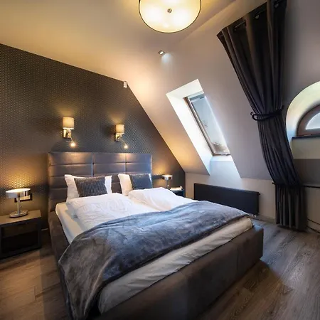 Aparthotel New Lux Wroclaw