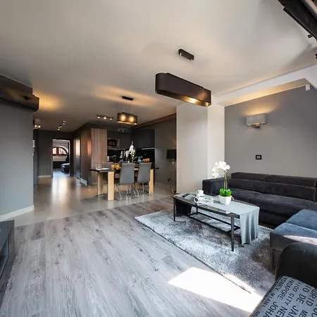 New Lux 4* Wroclaw