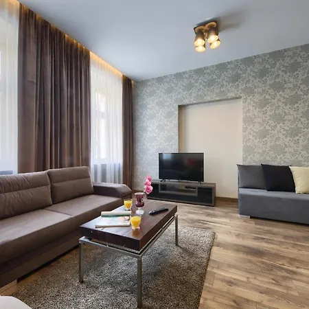 Aparthotel New Lux 4*