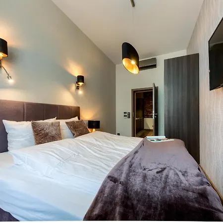 New Lux 4* Wroclaw