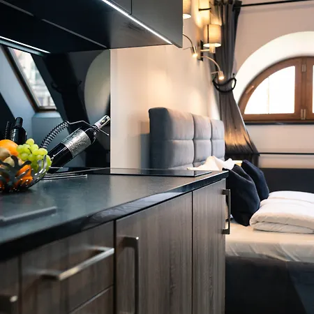 New Lux Aparthotel Wroclaw