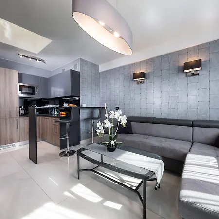 New Lux 4*