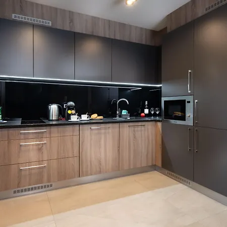 Lejlighedshotel New Lux 4*