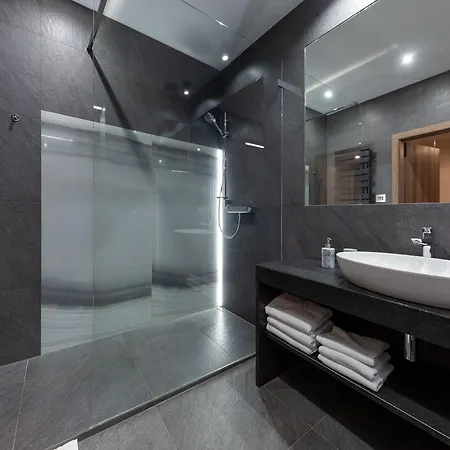 New Lux Hotel apartamentowy 4*