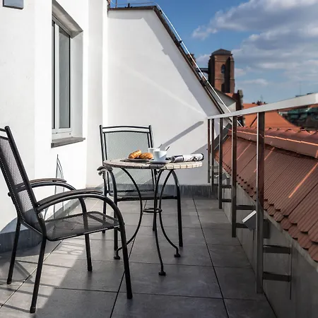 Lejlighedshotel New Lux Wrocław