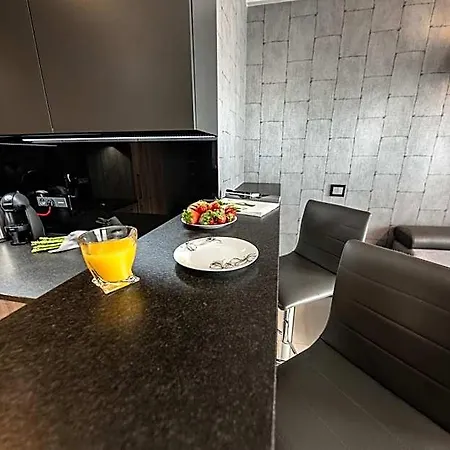 New Lux Lägenhetshotell 4*