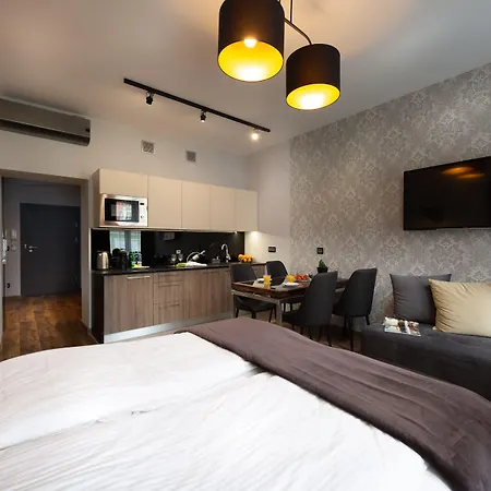 New Lux 4* Wrocław