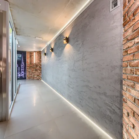 Lejlighedshotel New Lux 4*